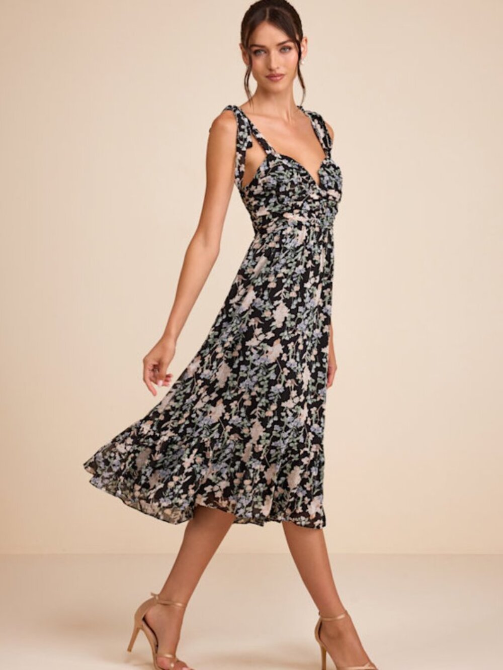 NWT Lulus Lush Loveliness Black Floral Lurex Tie-strap Midi Dress - Size M